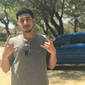 Meet your Posher, Gabriel